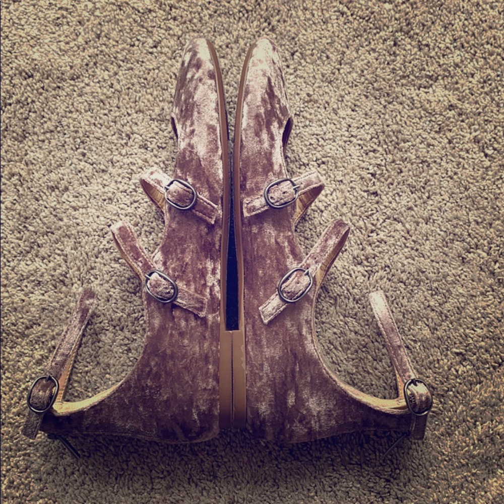 Very Volatile Velvet Flats